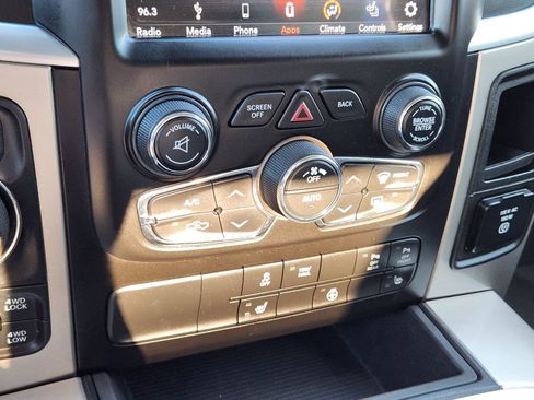 Used 2018 RAM 1500 Big Horn image 19