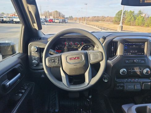 New 2026 GMC Sierra 2500 Pro image 13