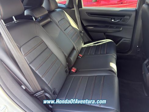 Used 2025 Honda CR-V Sport-L image 13