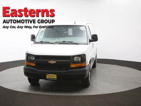 Used 2017 Chevrolet Express 2500 image 53