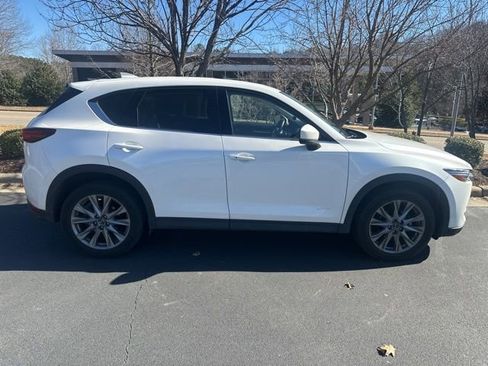 Used 2020 MAZDA CX-5 Grand Touring image 3