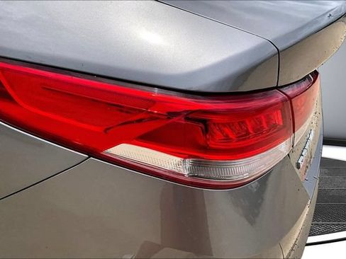 Used 2017 Kia Optima EX FWD image 22
