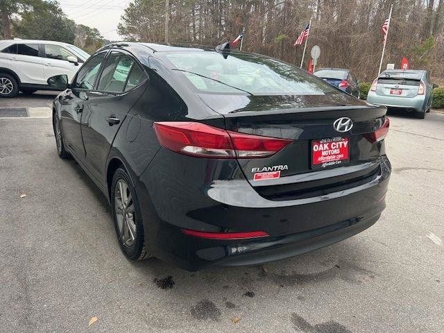 Used 2017 Hyundai Elantra SE FWD image 8