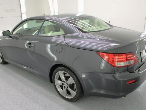 Used 2011 Lexus IS 250C image 28