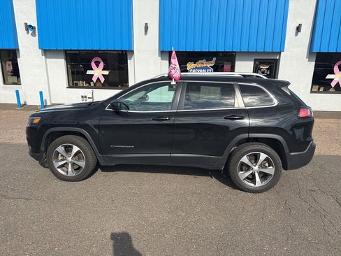Used 2021 Jeep Cherokee Limited w/ Elite Package image 17