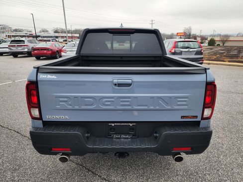 Certified 2024 Honda Ridgeline TrailSport image 5
