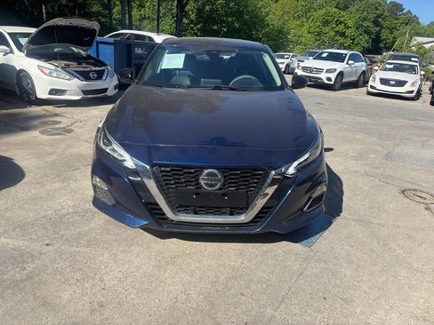 Used 2021 Nissan Altima 2.5 SR FWD image 3