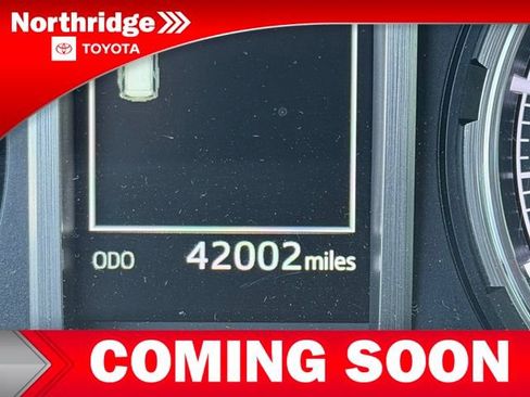 Used 2024 Toyota 4Runner TRD Off-Road Premium AWD/4WD image 10