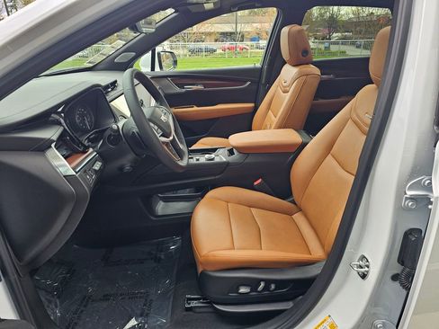 New 2026 Cadillac XT5 Premium Luxury w/ Driver Assist Package FWD image 20