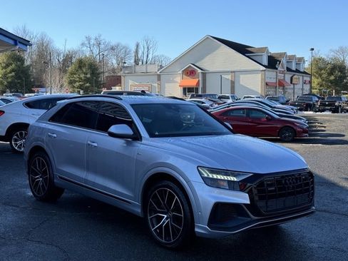 Used 2021 Audi Q8 Prestige image 3