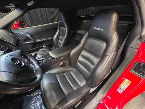 Used 2007 Chevrolet Corvette Z06 w/ Preferred Equipment Group image 20