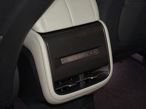 New 2026 Lincoln Nautilus Premier AWD/4WD image 18