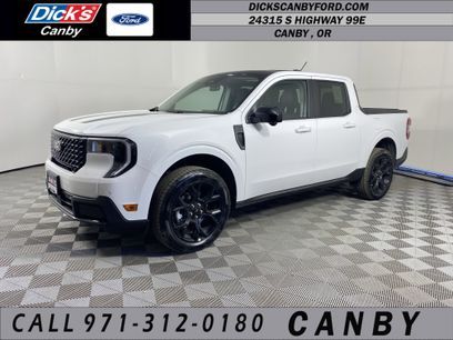 New 2025 Ford Maverick Lariat w/ Black Appearance Package