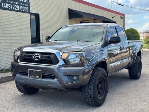 Used 2012 Toyota Tacoma PreRunner w/ SR5 Pkg image 1
