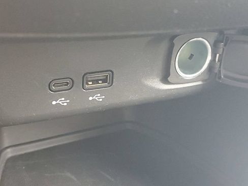 Certified 2024 Buick Envista Preferred w/ Convenience I Package FWD image 28
