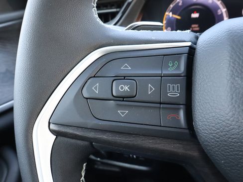 New 2026 Jeep Grand Cherokee Altitude AWD/4WD image 28