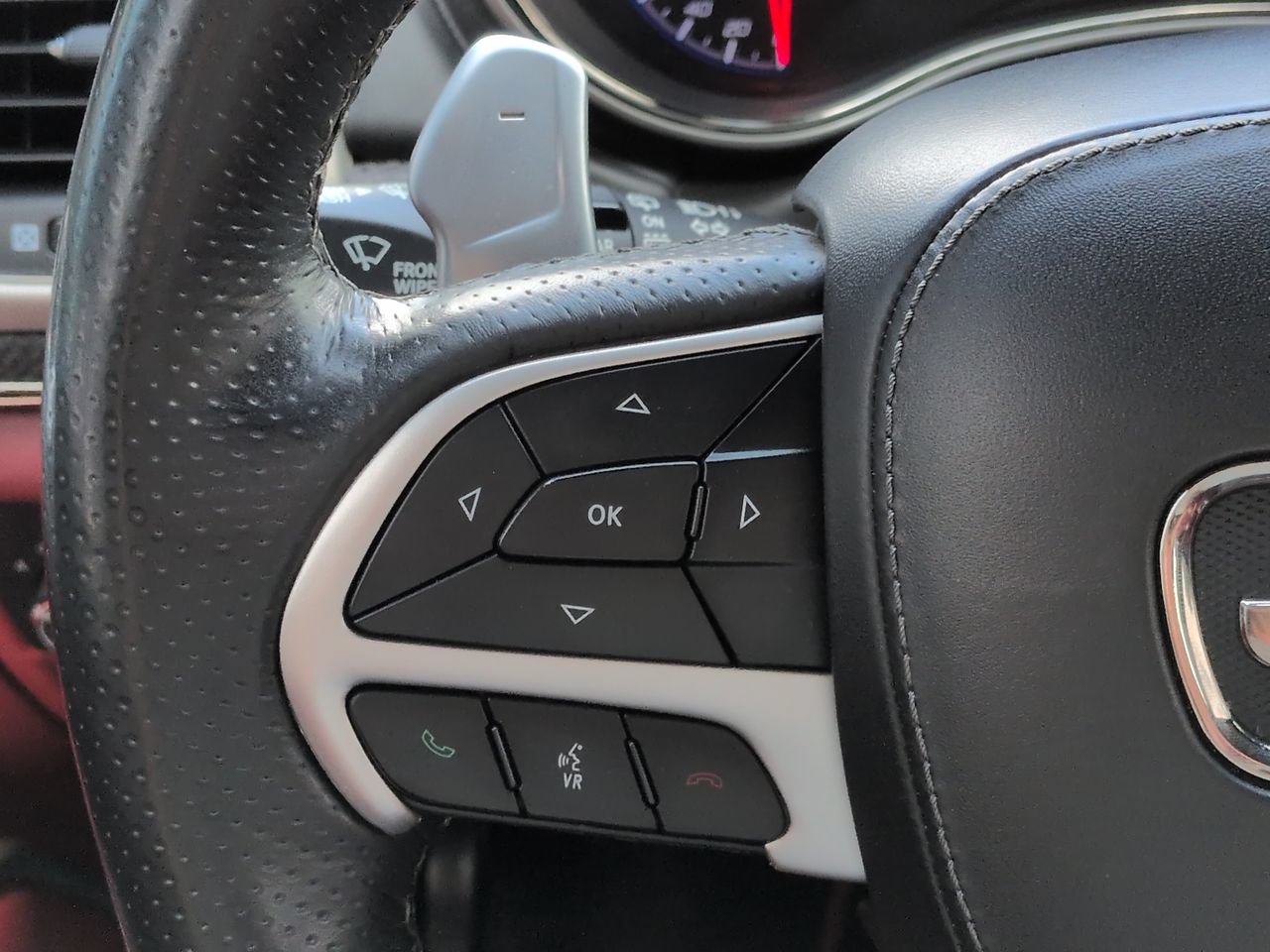 Used 2018 Jeep Grand Cherokee Trackhawk AWD/4WD image 27