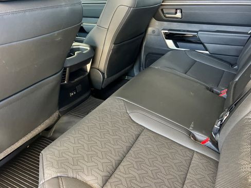 Used 2023 Toyota Tundra Limited AWD/4WD image 4