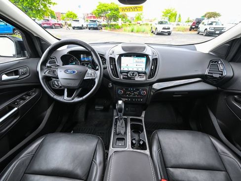 Used 2019 Ford Escape Titanium AWD/4WD image 30