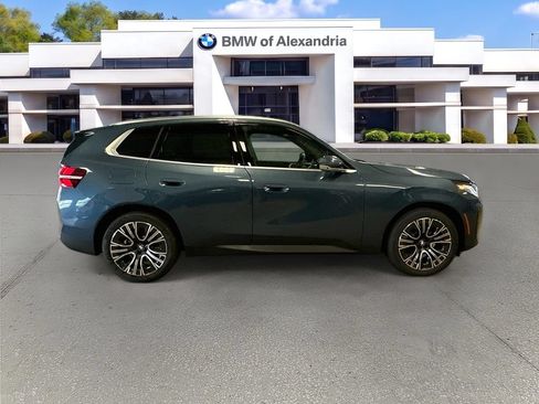 New 2026 BMW X3 xDrive30i w/ Premium Package AWD/4WD image 4