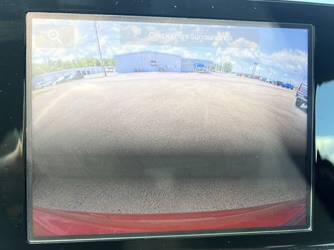 Used 2025 Jeep Compass Sport image 33