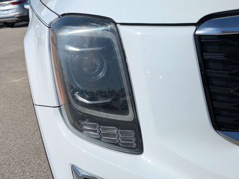 Used 2022 Kia Telluride S FWD image 10