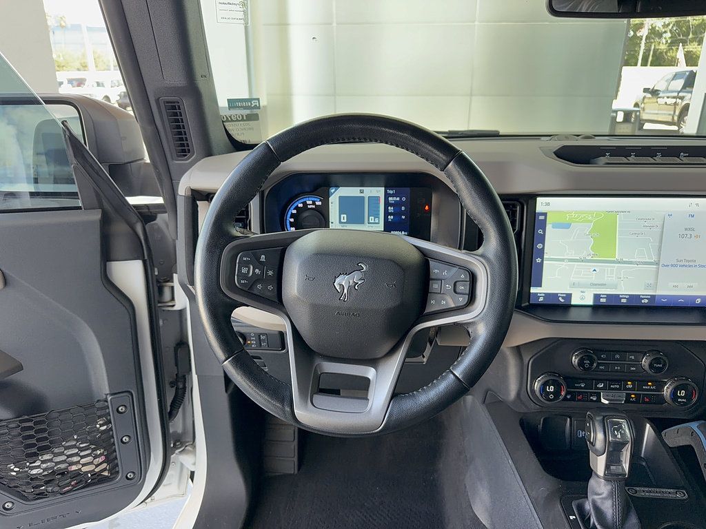 Used 2023 Ford Bronco Wildtrak AWD/4WD image 33