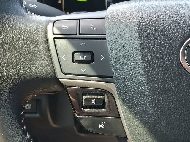 Used 2025 Toyota Camry SE w/ Convenience Package AWD/4WD image 19