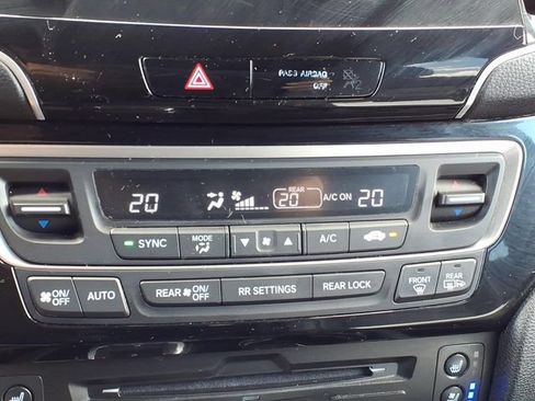 Used 2021 Honda Pilot Elite image 13