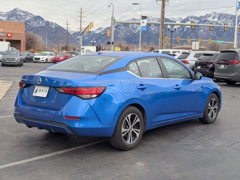 Used 2023 Nissan Sentra SV image 4