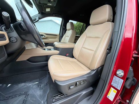 Used 2021 Chevrolet Tahoe Premier AWD/4WD image 13