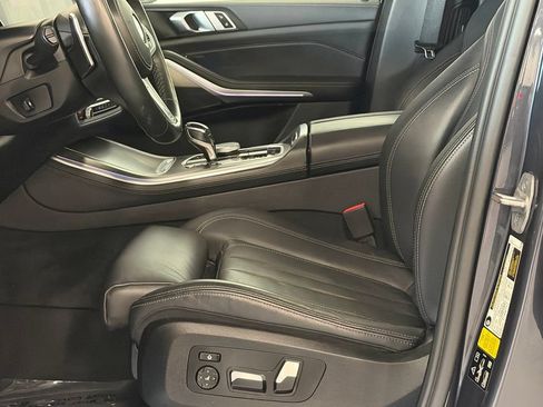 Used 2021 BMW X5 xDrive40i w/ M Sport Package AWD/4WD image 12