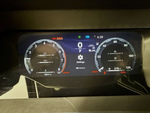 Certified 2025 Toyota Tacoma TRD Sport image 16