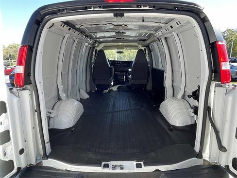Used 2023 Chevrolet Express 2500 w/ Driver Convenience Package image 25