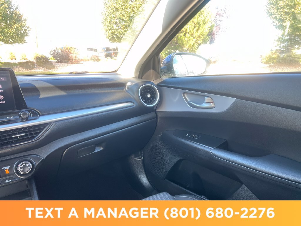 Used 2023 Kia Forte LXS FWD image 25