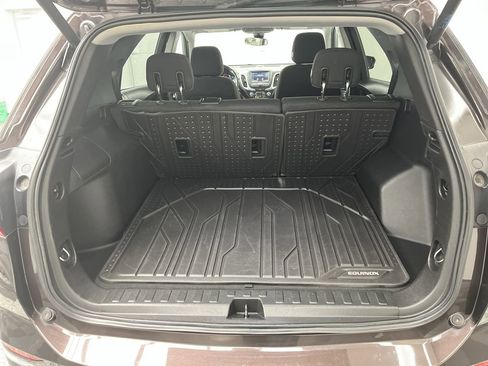 Used 2020 Chevrolet Equinox LT image 27