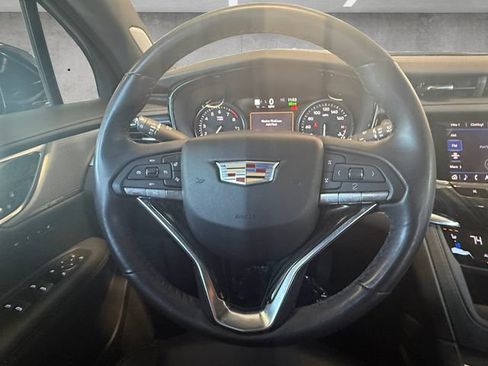 Certified 2023 Cadillac XT6 Premium Luxury w/ Technology Package FWD image 21
