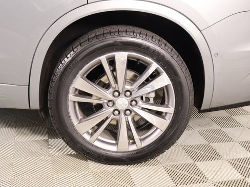 Used 2024 Cadillac XT6 Premium Luxury w/ Technology Package FWD image 20
