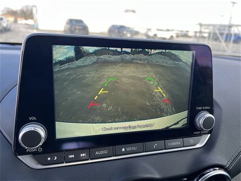 Used 2024 Nissan Sentra SV image 20