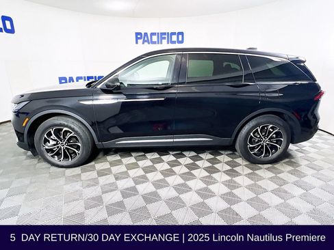 Used 2025 Lincoln Nautilus Premier w/ Equipment Group 102A AWD/4WD image 5