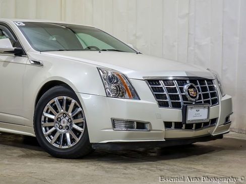 Used 2013 Cadillac CTS Luxury image 2