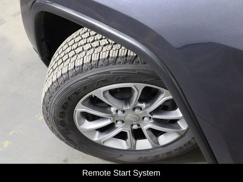 Used 2012 Jeep Grand Cherokee Altitude image 38