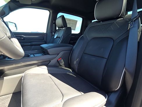 New 2026 RAM 1500 Limited w/ Trailer Tow Group image 16