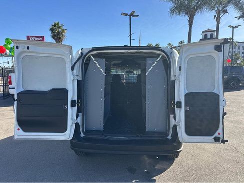 Used 2020 RAM ProMaster City Tradesman image 32