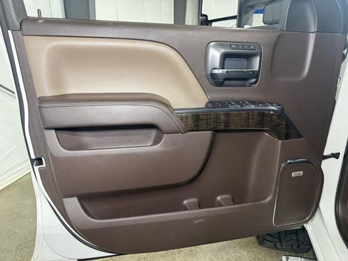 Used 2016 GMC Sierra 2500 Denali w/ Duramax Plus Package image 13