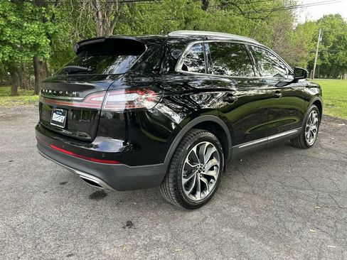 Used 2023 Lincoln Nautilus Reserve AWD/4WD image 8