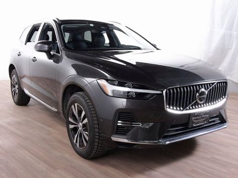 Used 2022 Volvo XC60 T8 Inscription Expression image 3