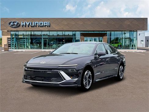 New 2026 Hyundai Sonata SEL image 1