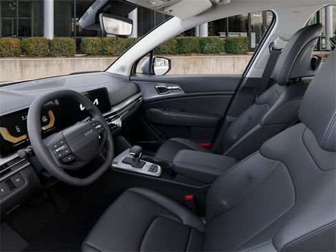 New 2026 Kia Sportage EX image 18