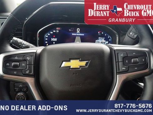 Used 2025 Chevrolet Silverado 2500 LT w/ Convenience Package AWD/4WD image 14